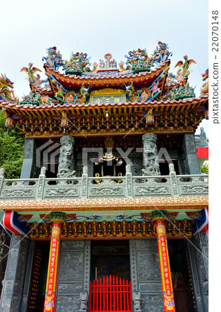 Temple of Kaohsiung (vertical) 22070148