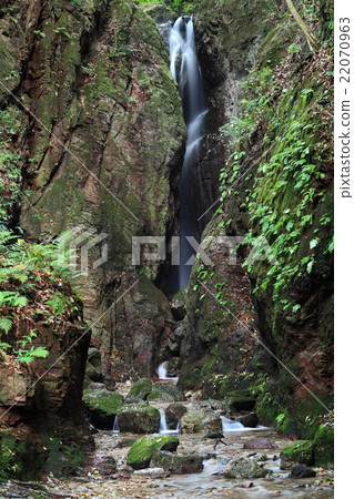 Kurosan Mitsutaki Tengu Waterfall Kurosan Mitsutaki Tengu Waterfall 22070963