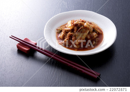 大白菜kimuchi和筷子 大白菜kimuchi和筷子 22072871