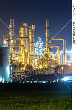petrochemical plant and oil refinery 22073243