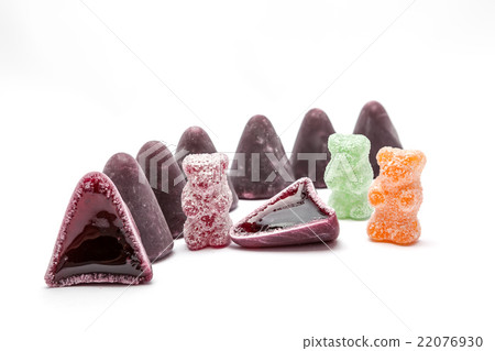 This pyramidal cuberdons This pyramidal cuberdons 22076930