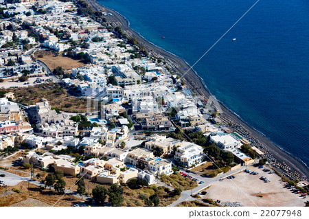 Aerial view of the town of Kamari, Santorini Aerial view of the town of Kamari, Santorini 22077948