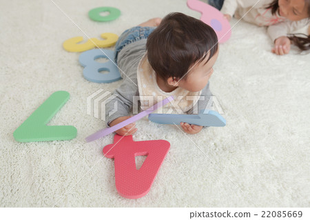 baby, infant, brother 22085669