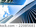 Look up at the building 22085681