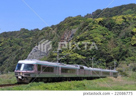 Resort Express Yu 22086775