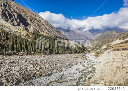 The panorama of mountain landscape of Ala-Archa 22087341