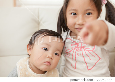 嬰兒 寶寶 寶貝 22089228