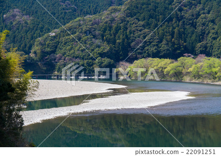Kochi Prefecture Shimanto-shi Katsumesu Settlement Bridge 22091251