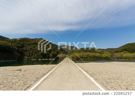 Kochi Prefecture Shimanto-shi Katsumesu Settlement Bridge 22091257