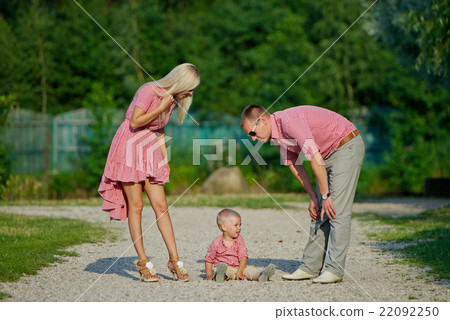 young family parenting naughty son young family parenting naughty son 22092250