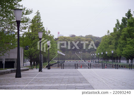 Tokyo Metropolitan Road No. 404 Tokyo Imperial Palace Tokyo stop line Tokyo Metropolitan Road No. 404 Tokyo Imperial Palace Tokyo stop line 22093240