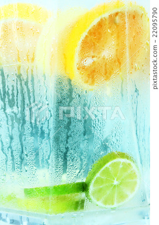 Orange and lime water 22095790