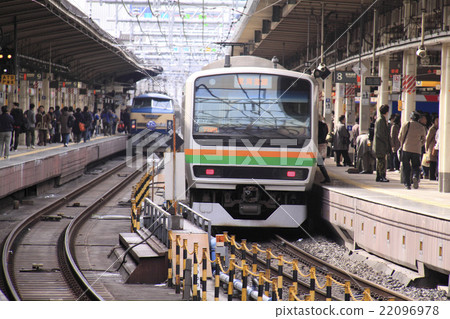 早上東京站東海道線睡覺有限公司快遞 早上東京站東海道線睡覺有限公司快遞 22096978