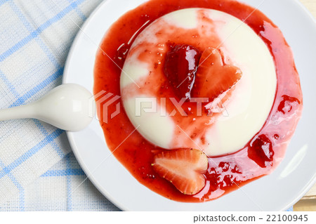panna cotta Italian dessert panna cotta Italian dessert 22100945
