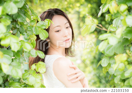 Female beauty image Female beauty image 22103150