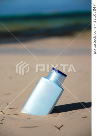 Sun protection cream for suntan Sun protection cream for suntan 22103847