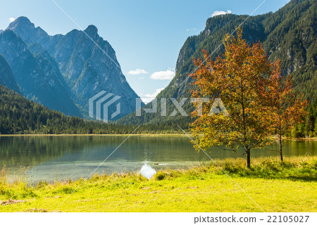 Beautiful mountain lake in Dolomites Beautiful mountain lake in Dolomites 22105027