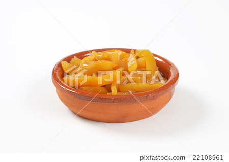 stewed sliced peppers 22108961