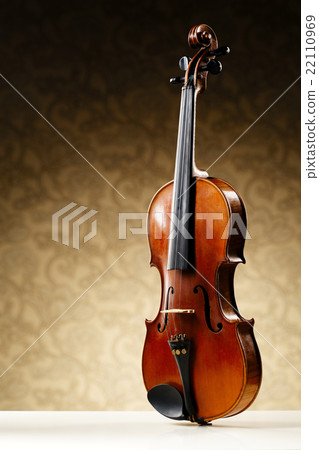 aged handmade violin 22110969