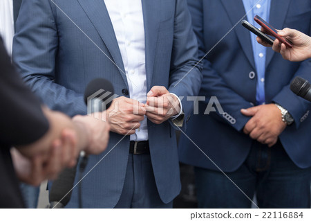 News conference. Media interview. Spokesperson. 22116884