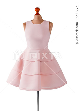 Short salmon dress with folds. 22117749