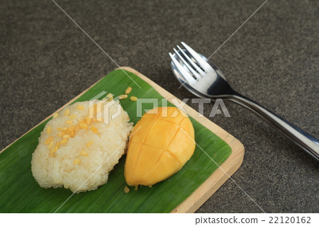 Mango Sticky Rice 22120162