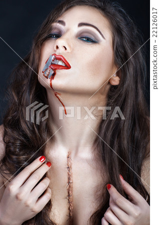 Woman with cutting lip. Woman with cutting lip. 22126017