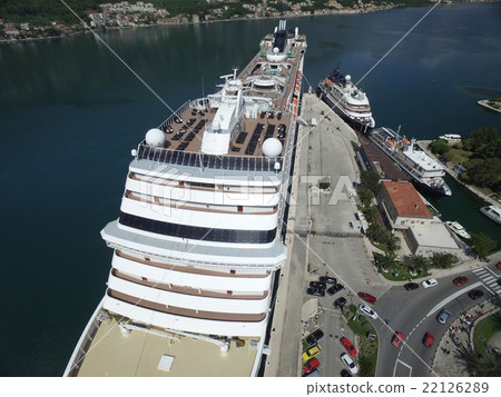 Aerial view of large cruise ship near the pier  22126289