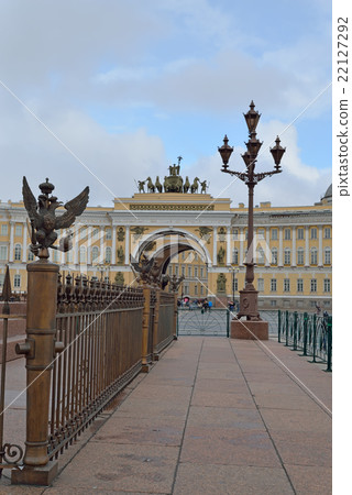 Heraldic eagles , the General staff 22127292