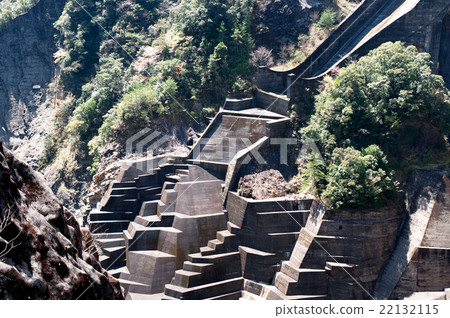 Ski jumping of spring of Izase dam 22132115