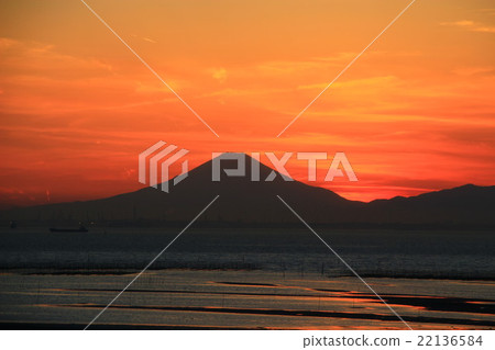 Mount Fuji and sunset 22136584