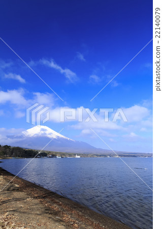 Mt. Fuji in April 22140079