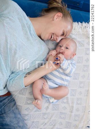 Mother with infant boy 22141762