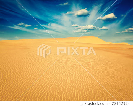 White sand dunes on sunrise, Mui Ne, Vietnam 22142994