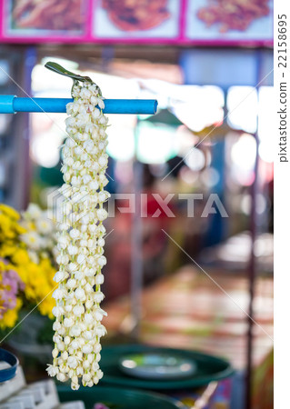 garland crown in thai market 22158695