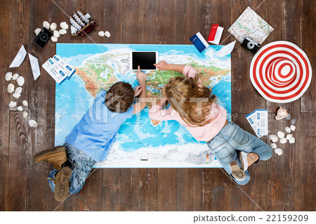 Top view photo of children 22159209