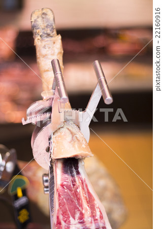 Spanish cured ham leg Spanish cured ham leg 22160916