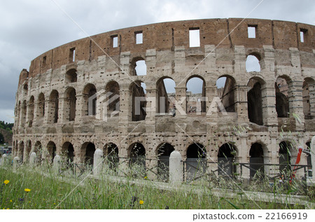 Flowers by the Colosseum in Rome, Italy Flowers by the Colosseum in Rome, Italy 22166919