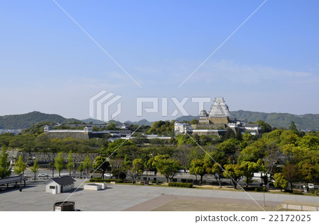 Himeji Castle in April and Otemae Park 22172025