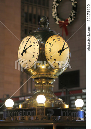 Grand Centra Station Clock tilt Grand Centra Station Clock tilt 22175490