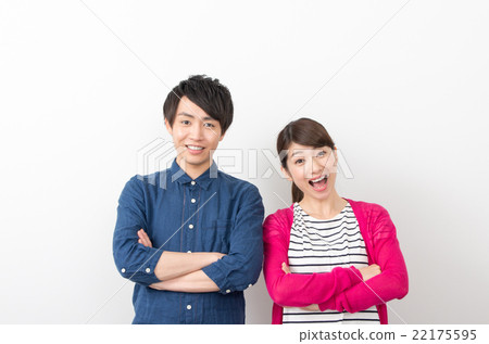 男性和女性自慰帶著微笑 22175595