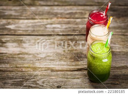 Milkshakes and smoothies Milkshakes and smoothies 22180185