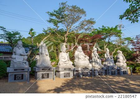 Seven Lucky God Stone statue of Shirakuji Seven Lucky God Stone statue of Shirakuji 22180547
