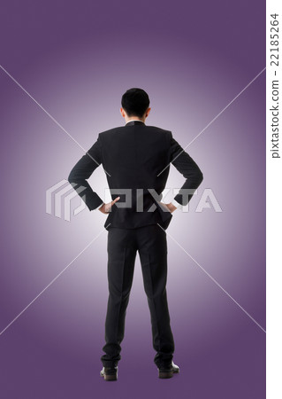business man standing 22185264