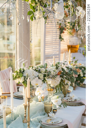 beautifully decorated table with flowers beautifully decorated table with flowers 22186284