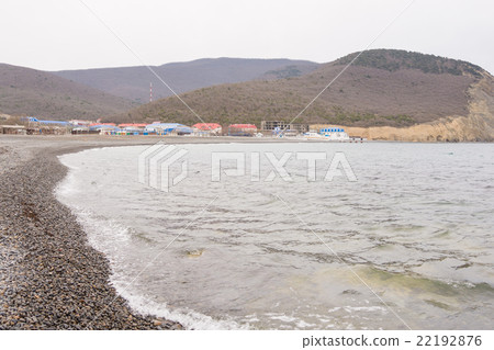 The coastal strip in the bay of the village of Sukko spring, a suburb of Anapa 22192876