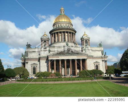 Isaac Cathedral 22195091