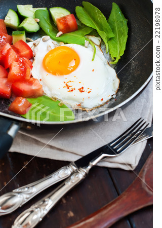Fried Eggs Frying Pan Tomatoes Cucumber Greens Fried Eggs Frying Pan Tomatoes Cucumber Greens 22198978