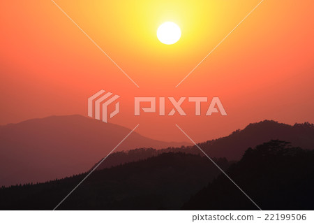 高野龍津地平線日落美景 22199506