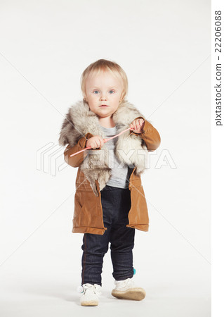 Girl in sheepskin coat 22206088